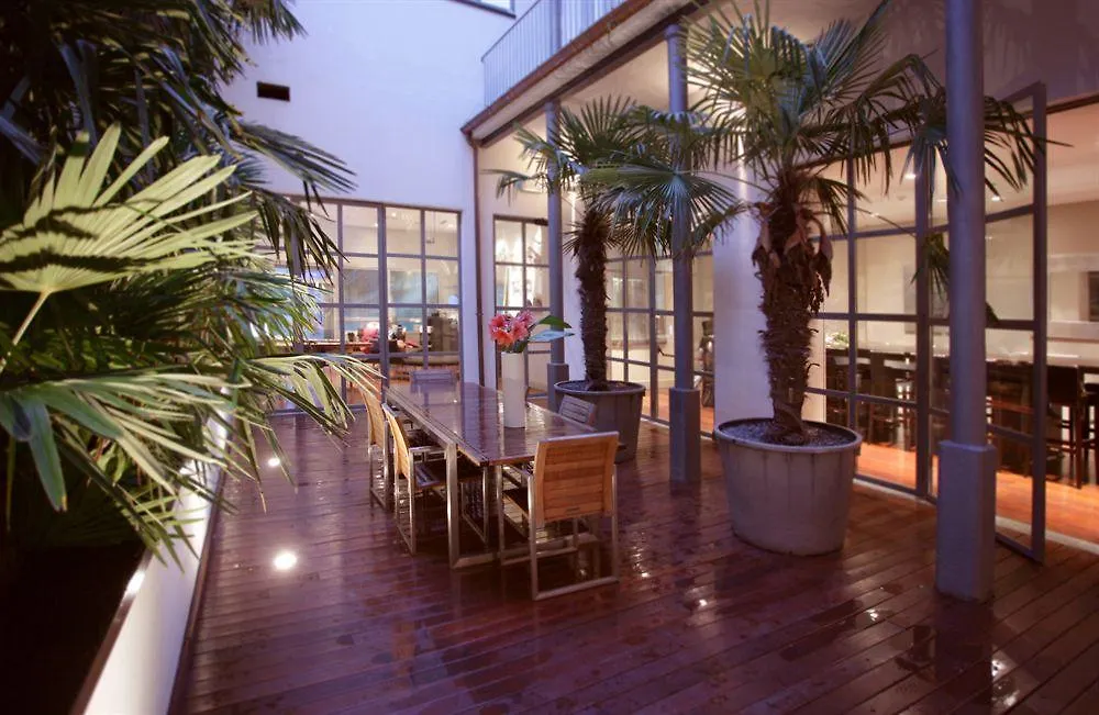 Townhouse 12 Hotel Milánó